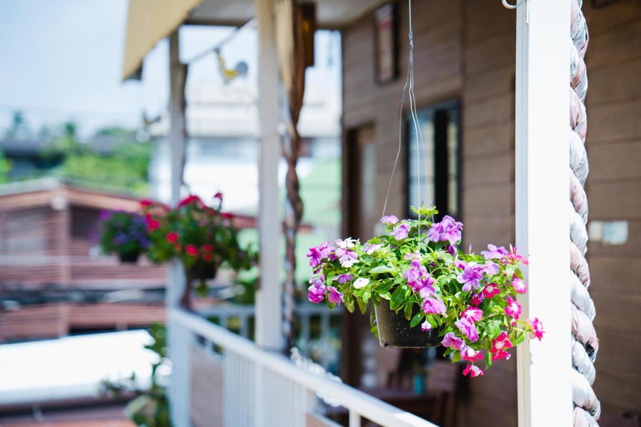 Sabuy Chiangmai Hotel Chiang Mai Ngoại thất bức ảnh